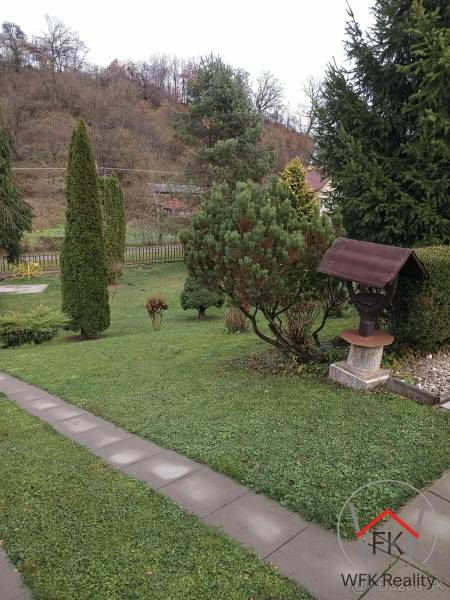 Garden space in Jasenovce on Jesenovce suitable for residential plots.