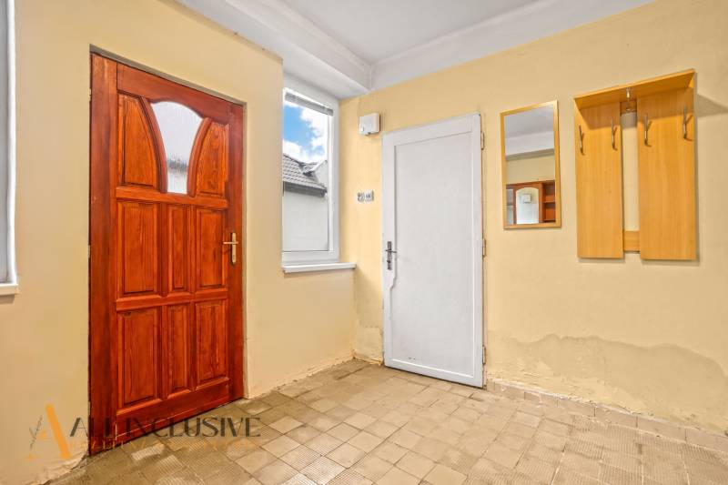 18 - 2025-12-15T125538.857.jpg