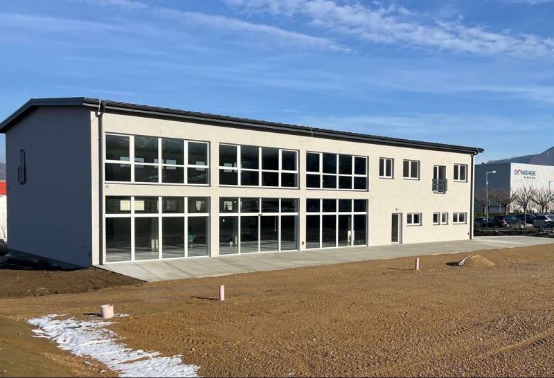 Commercial premises on SNP Street in Strečno with large glass facades.