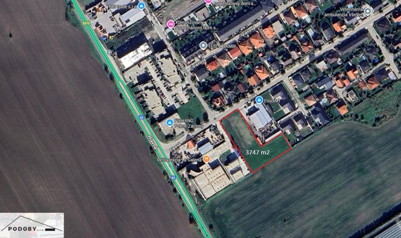 Aerial view of a commercial property in Dunajská Lužná on Lipová Street.