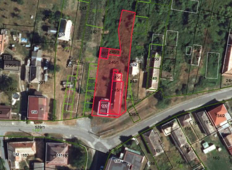 Aerial view of a family house in Nová Bašta with marked parcel number 160.