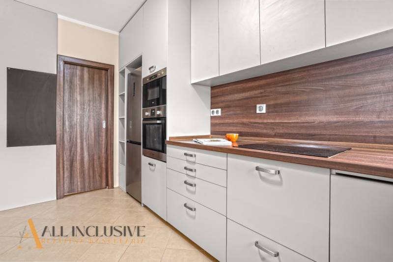 2 - 2025-09-25T103837.393.jpg