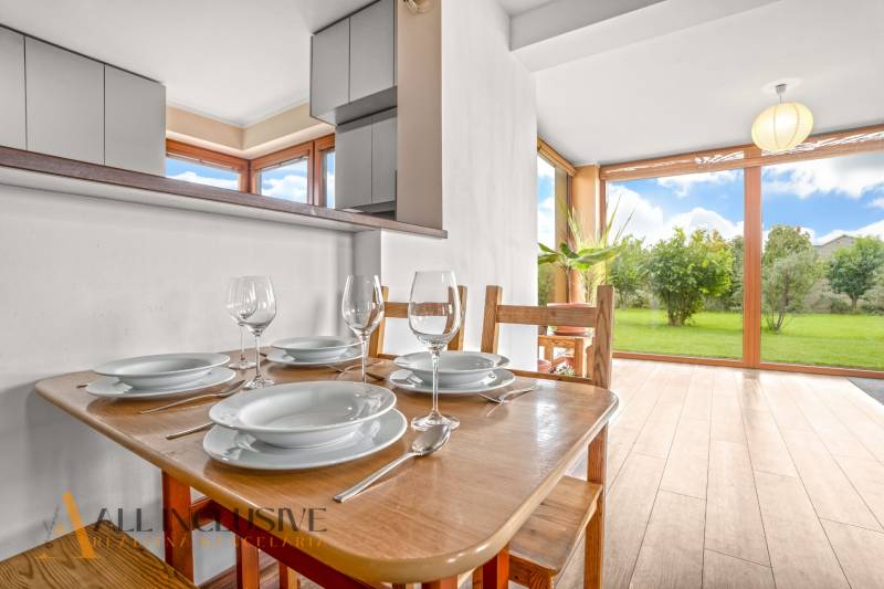 4 - 2025-09-25T103831.139.jpg