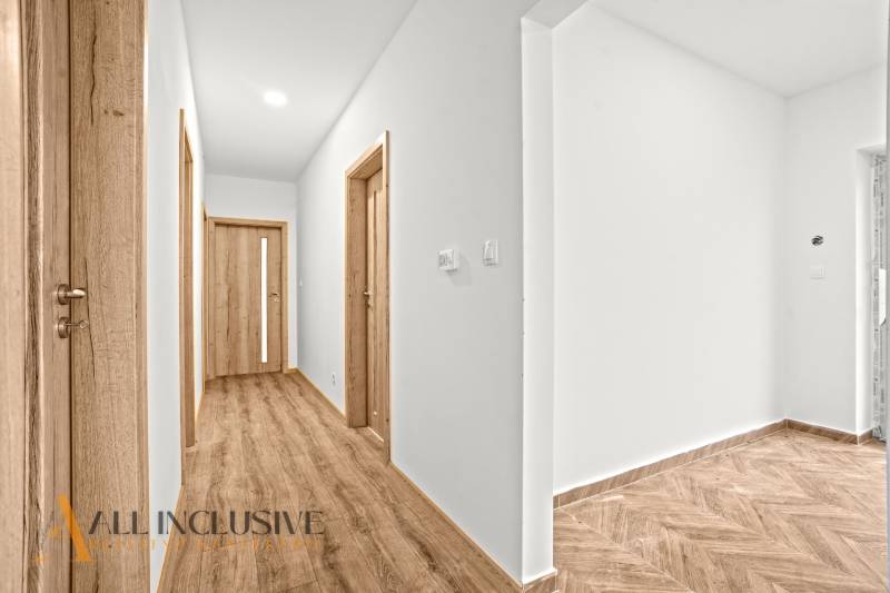 5 - 2025-10-27T101230.866.jpg