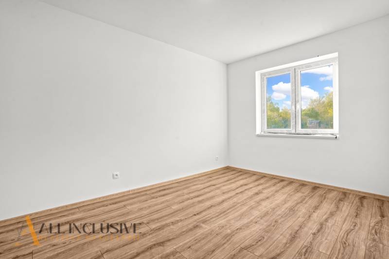 7 - 2025-10-27T101228.764.jpg