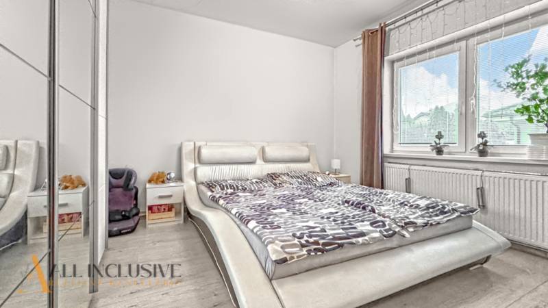 RÓBERT ŠIMON - ALL INCLUSIVE REAL