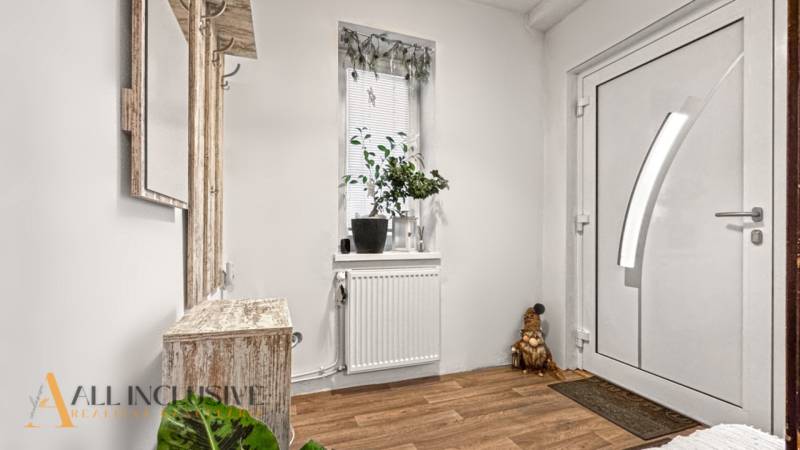 RÓBERT ŠIMON - ALL INCLUSIVE REAL