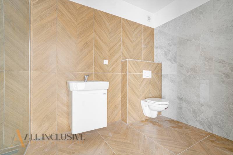 5 - 2025-06-06T103851.619.jpg