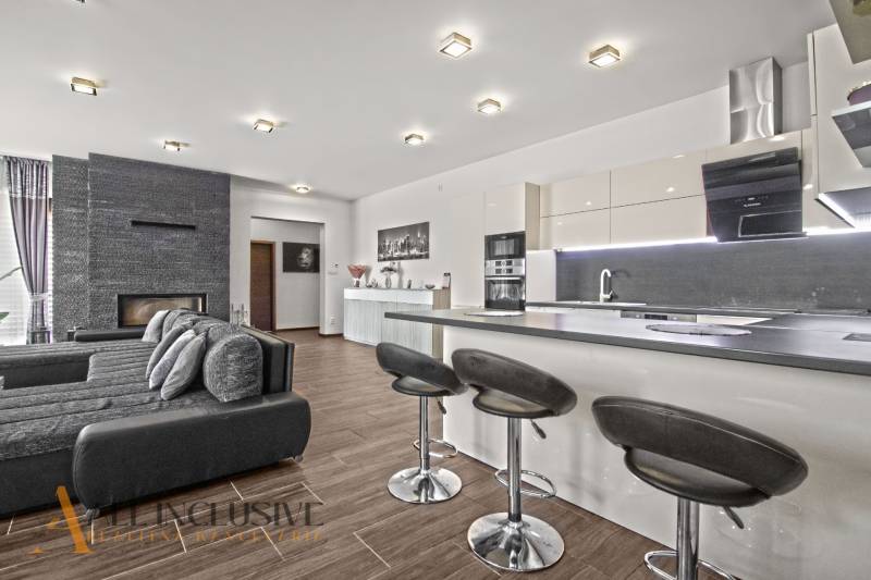 1 - 2025-08-07T153708.323.jpg