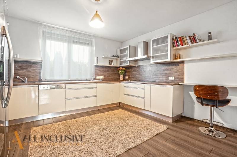 7 - 2025-11-11T110716.014.jpg