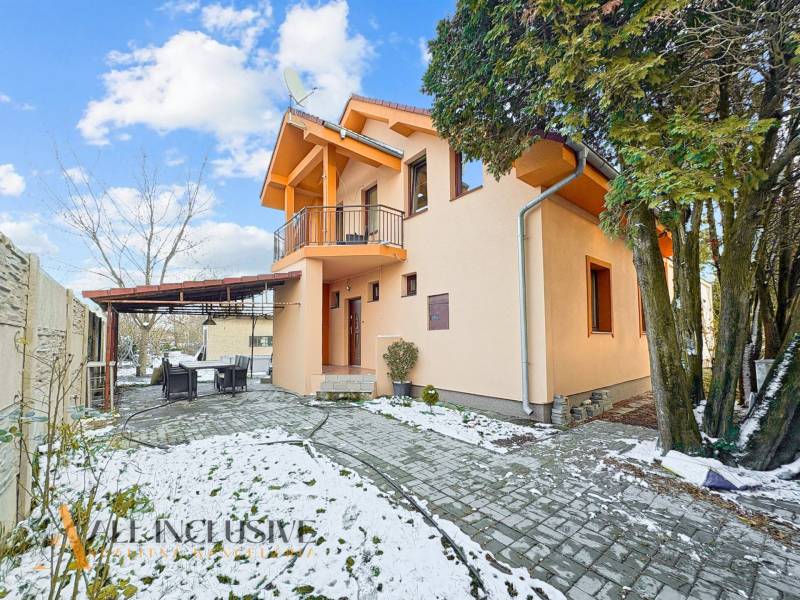 16 - 2025-12-03T092336.934.jpg