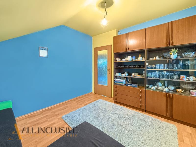 10 - 2025-12-03T092348.389.jpg