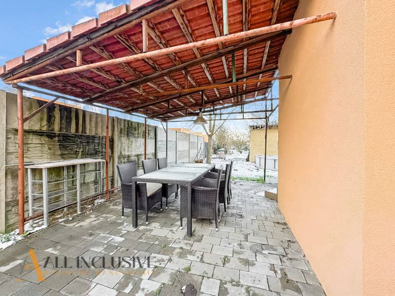 17 - 2025-12-03T092339.765.jpg