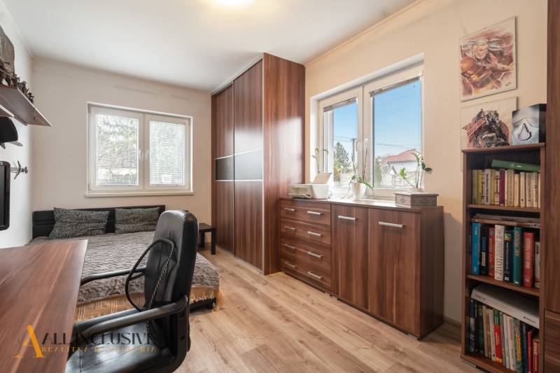 DSC01560-HDR (1).jpg