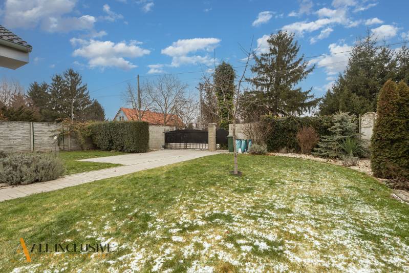 DSC01744-HDR (2).jpg