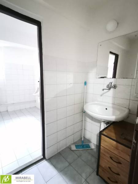 Prenájom - sklad - kancelária - Trnavská cesta - Ružinov - MIRABELL (12).jpg