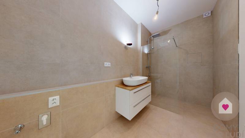 2 izbový byt Slovenský Grob