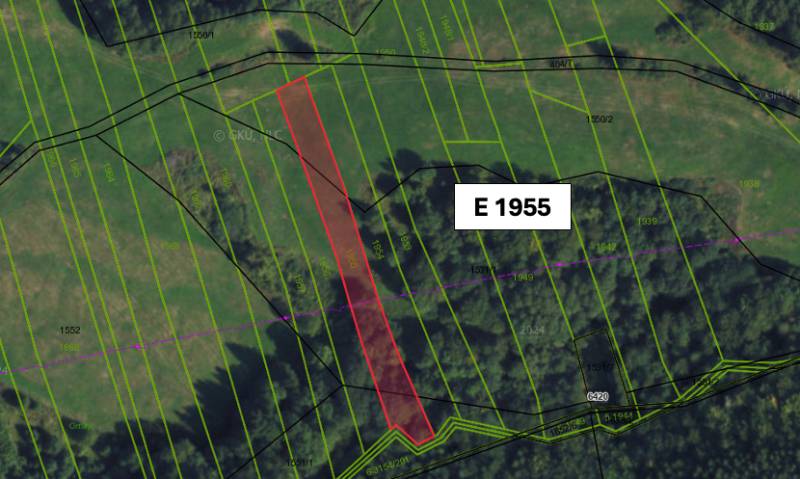 Map of agricultural and forest land in Malachov with the designated parcel.