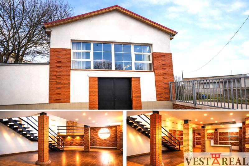 Commercial premises on Bratislavská Street in Trnava with a brick exterior and decor flooring.