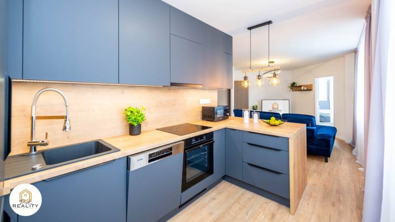 PRENÁJOM | 3i byt v centre Prešova