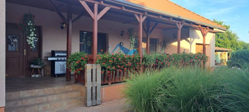 A family house on Hodská Street in Galanta with a renovated veranda and garden.