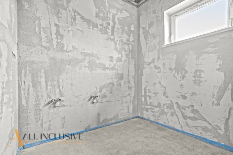 11 - 2025-12-15T123536.254.jpg