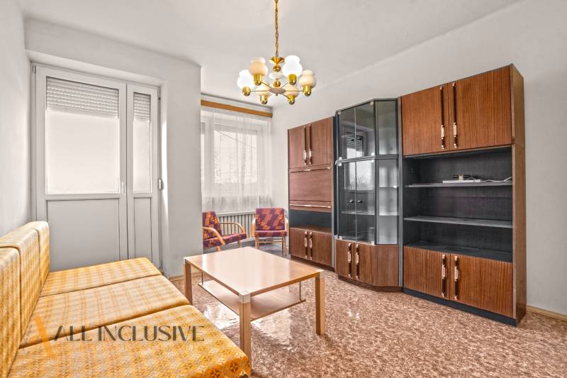 13 - 2025-11-19T104433.453.jpg