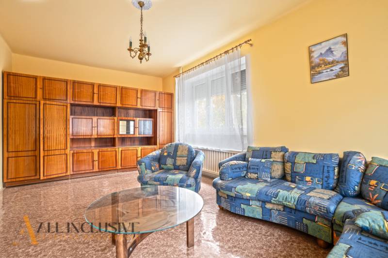 12 - 2025-11-19T104434.686.jpg