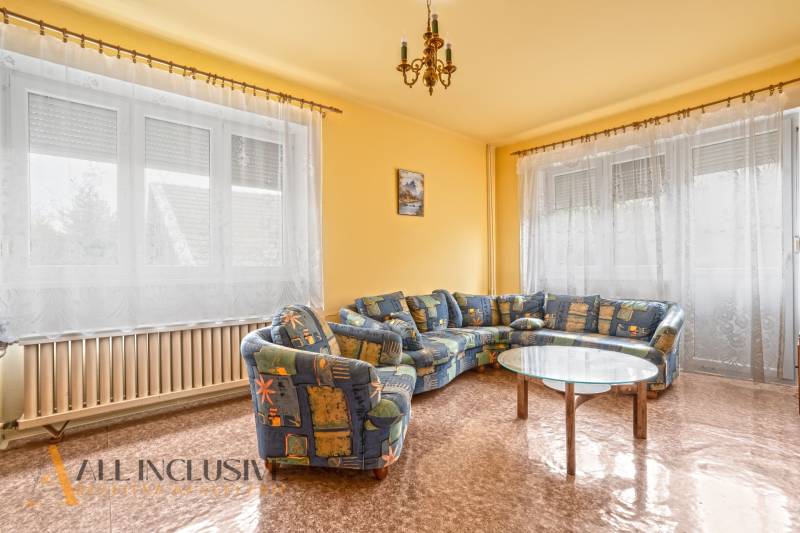 11 - 2025-11-19T104545.127.jpg