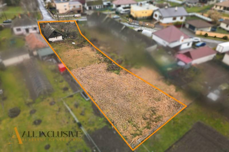 Plots - housing in Holice, shown from a bird's eye view with marked boundaries.