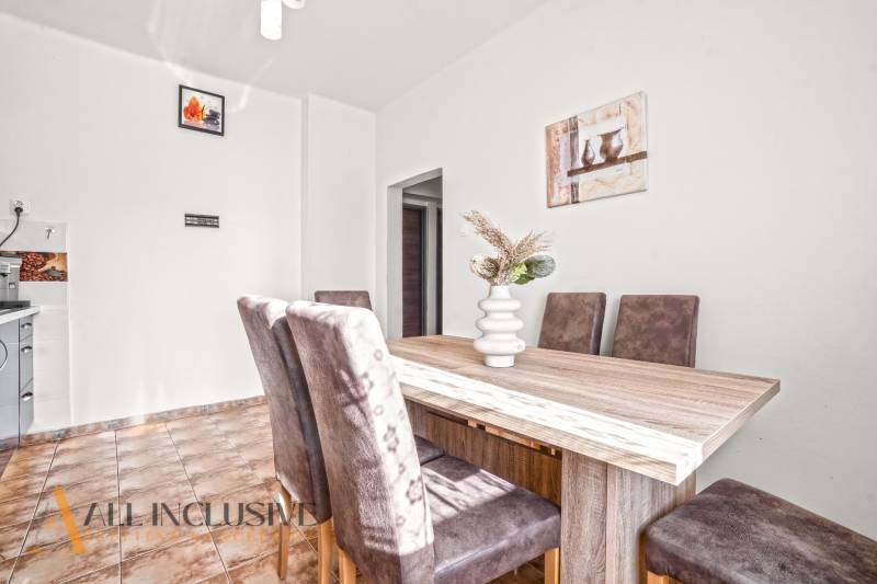 18 - 2025-11-10T113600.142.jpg