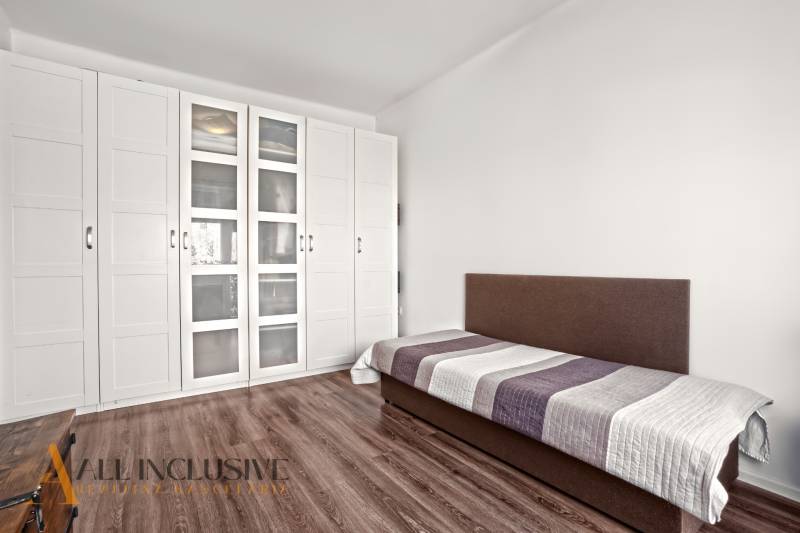 3 - 2025-11-10T112835.961.jpg