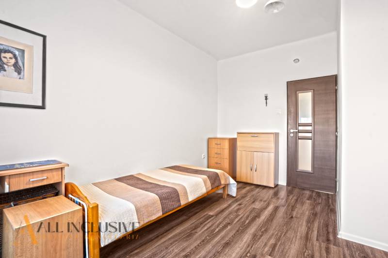 13 - 2025-11-10T113045.862.jpg