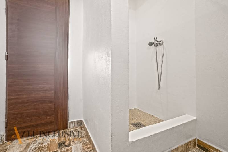 9 - 2025-11-10T113037.384.jpg