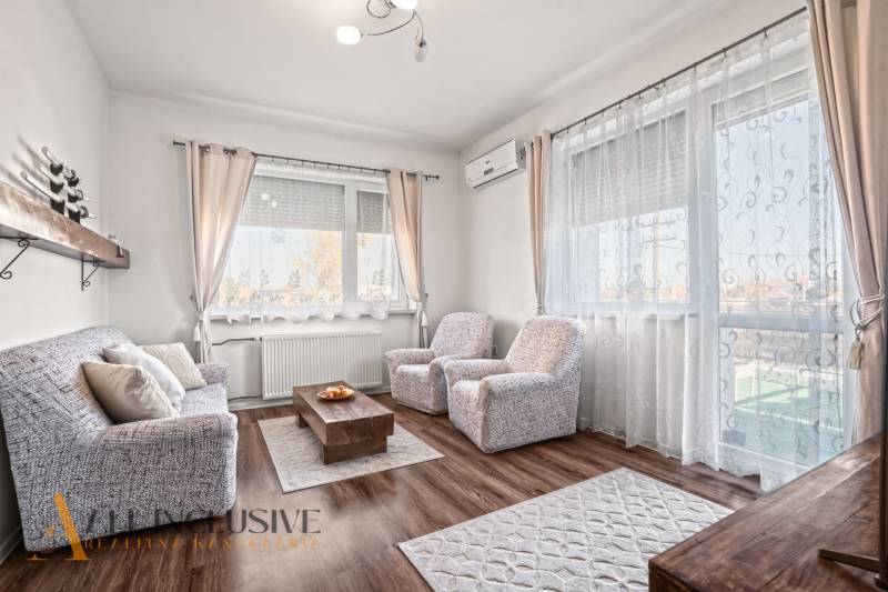 5 - 2025-11-10T112833.317.jpg