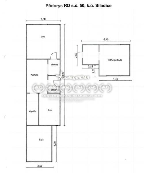 The floor plan of a family house in Siladice with rooms, a kitchen, and an auxiliary building.