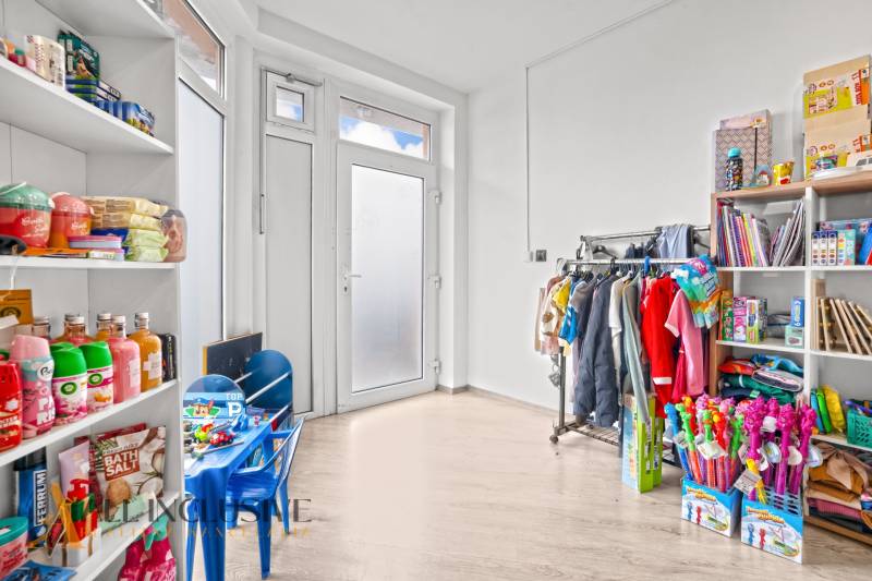 2 - 2025-12-16T142846.095.jpg