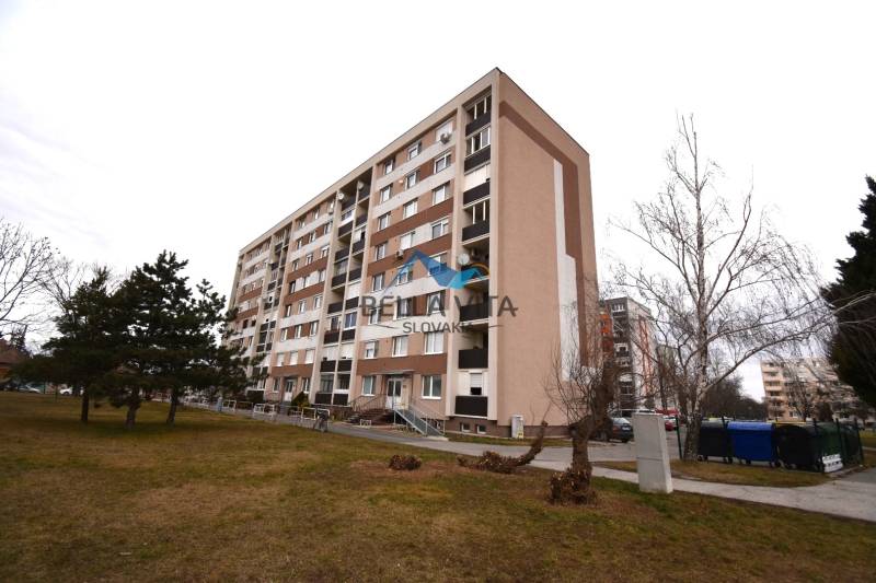Apartment building on Revolučná Street in Galanta, offering a 1-bedroom apartment.