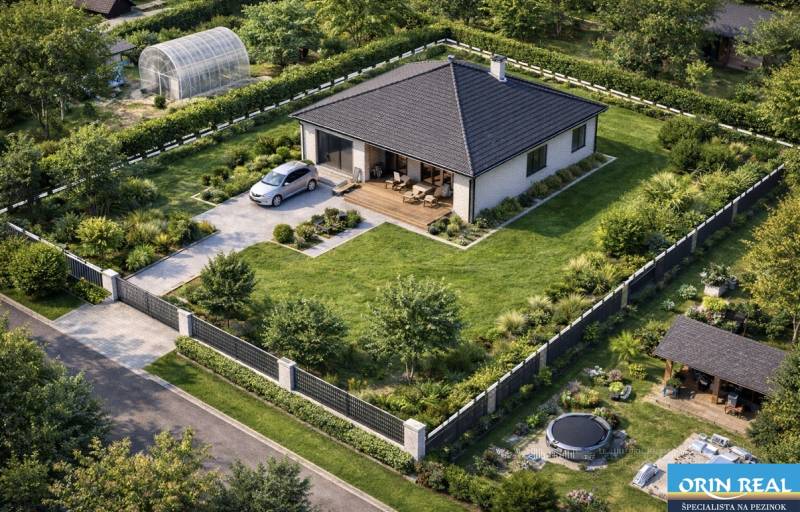 Family house with a garden on Okružná Street in Bernolákovo suitable for residential land.