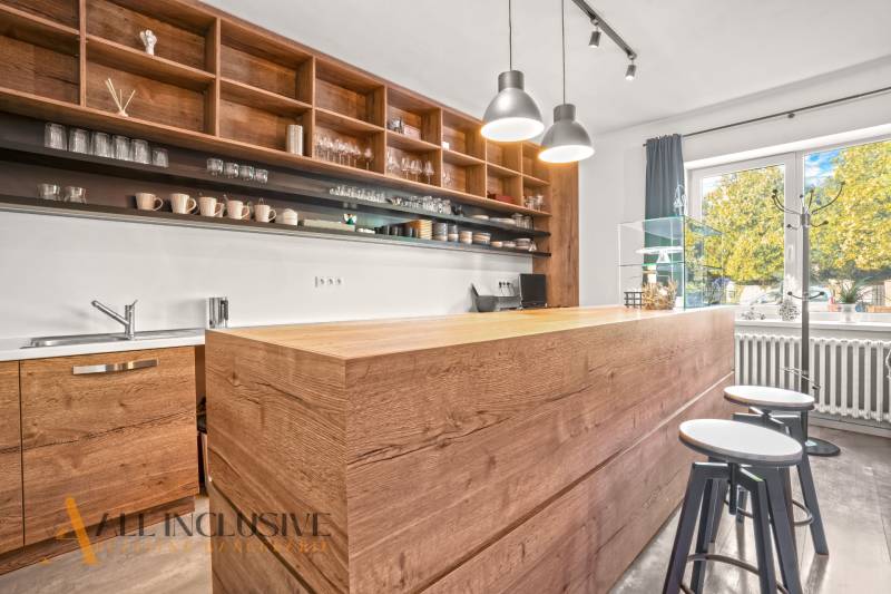 8 - 2025-09-22T100217.598.jpg