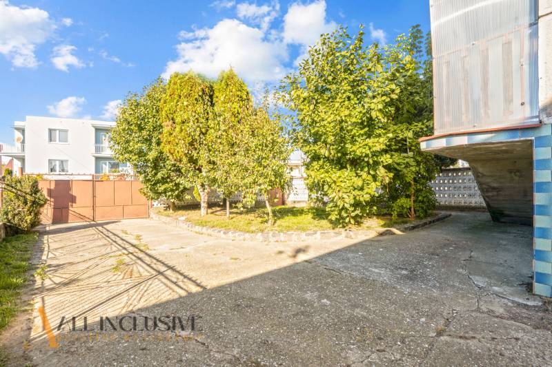 5 - 2025-10-20T135823.611.jpg