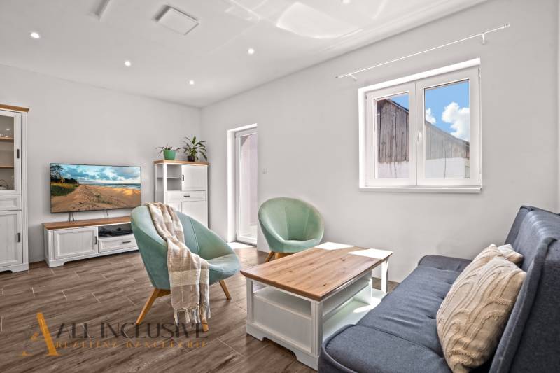 6 - 2025-08-11T142810.237.jpg