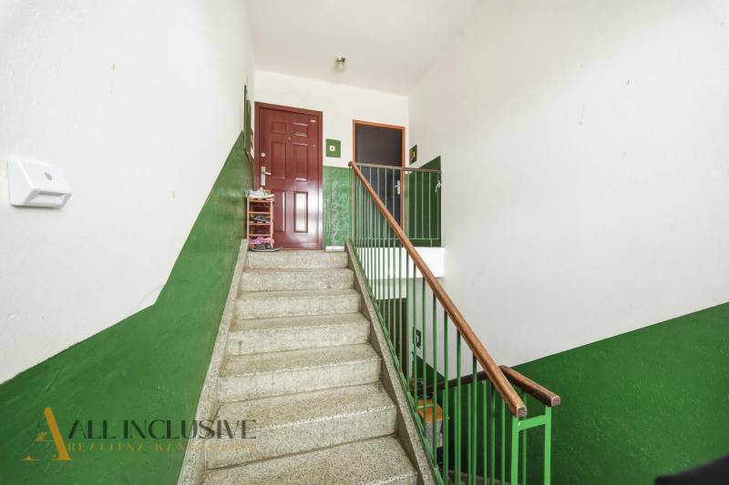 A7400005 (1) (3).jpg