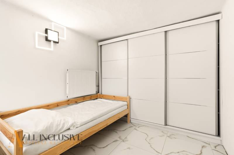 RÓBERT ŠIMON - ALL INCLUSIVE REAL