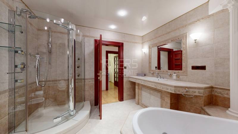 Bratislava - Staré Mesto Four+ bedroom apartment Sale reality Bratislava - Staré Mesto