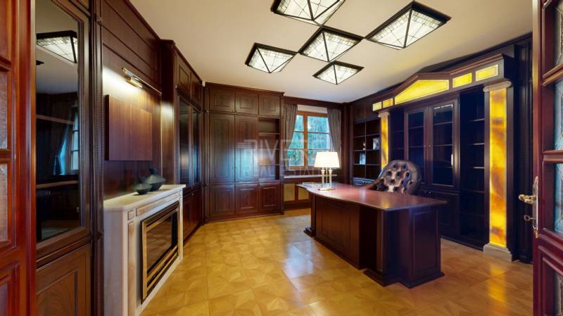 Bratislava - Staré Mesto Four+ bedroom apartment Sale reality Bratislava - Staré Mesto