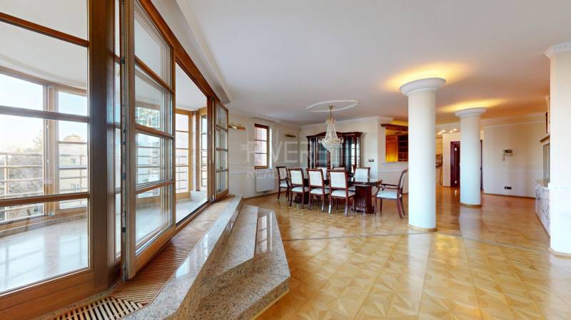 Bratislava - Staré Mesto Four+ bedroom apartment Sale reality Bratislava - Staré Mesto