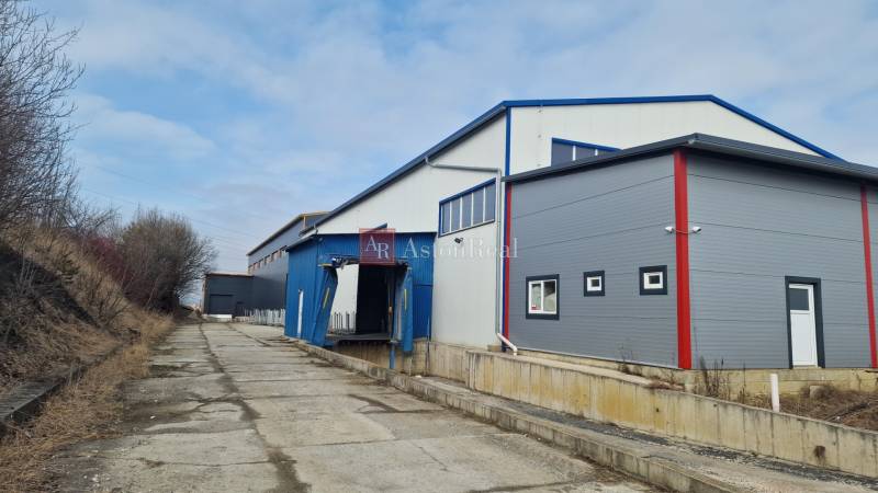 Warehouses and halls on Východná Street in Poprad with an industrial appearance and a loading ramp.