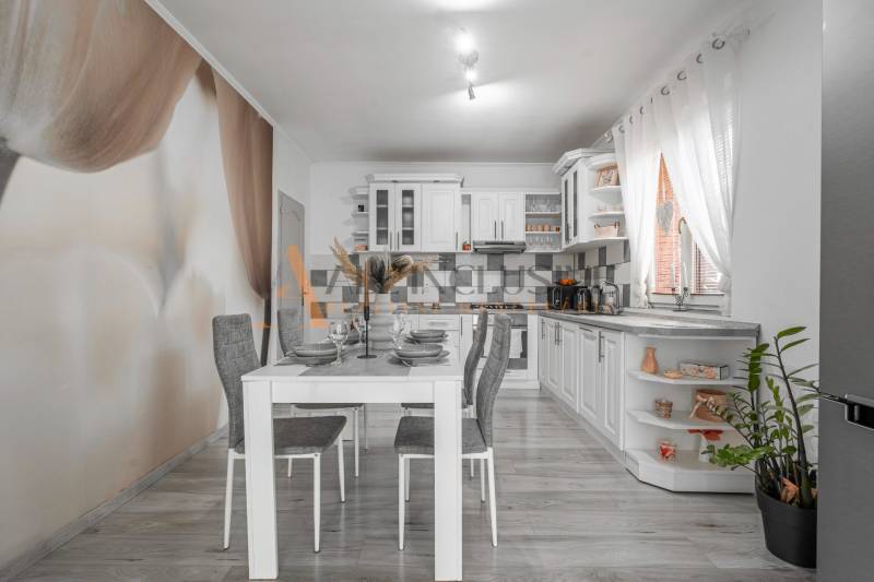 DSC066131 (55)-HDR.jpg