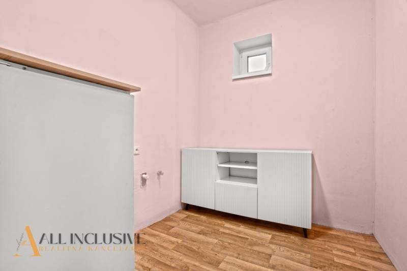 19 - 2025-12-15T125537.483.jpg